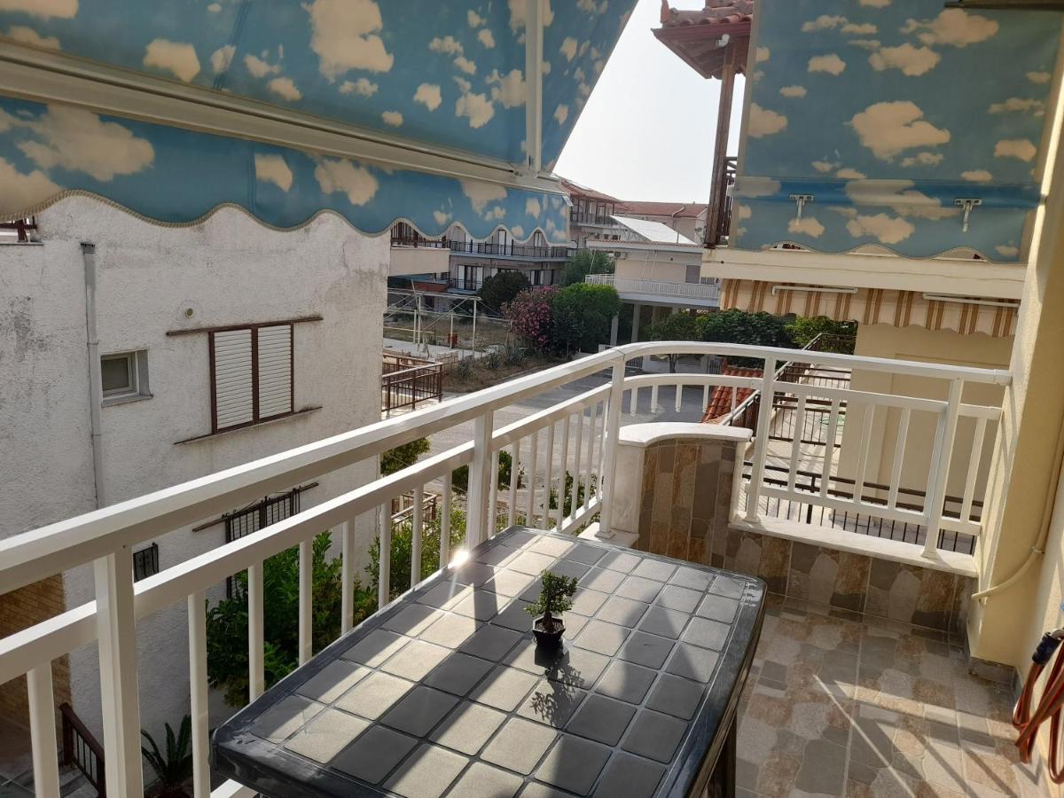 Tomas & Maria Rooms Neoi Poroi Exterior photo